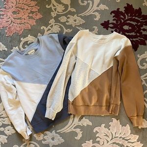 Abercrombie color block crew neck